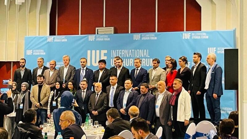 iuf-xelqara-uyghur-munbiri-3