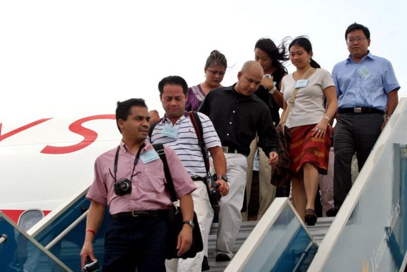 viet kieu va tham que 2005 reuters.jpeg