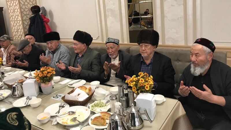 5-فېۋرال غۇلجا قىرغىنچىلىقىنى خاتىرىلەش پائالىيىتىدىن كۆرۈنۈش.2024-يىلى 5-فېۋرال، بىشكەك