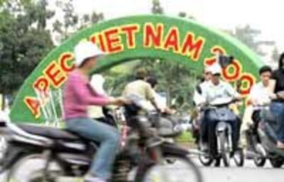 APECTraffic200.jpg