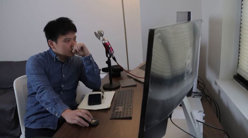李泽华从艺术生转行，现在是计算机科学的研究生。(林兹慧摄)