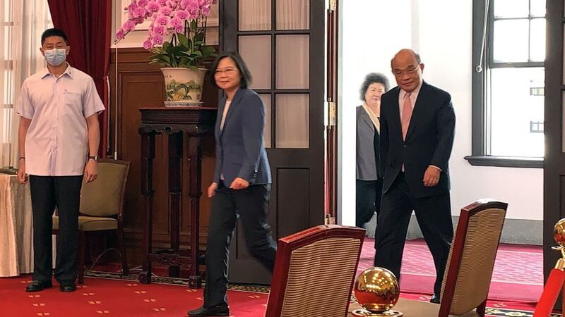 蔡英文五二零第二任就任前夕,宣布苏贞昌续任阁揆。(记者夏小华摄)