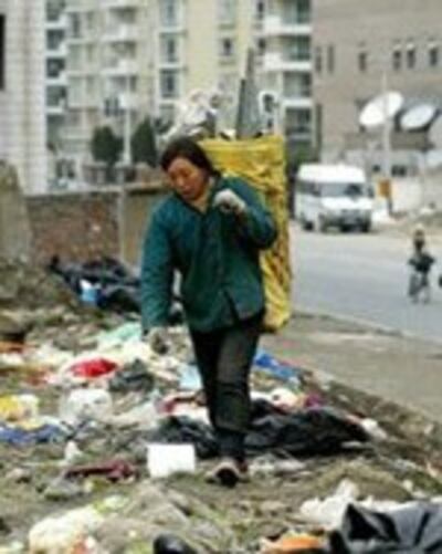 economy-poor-newyear150.jpg