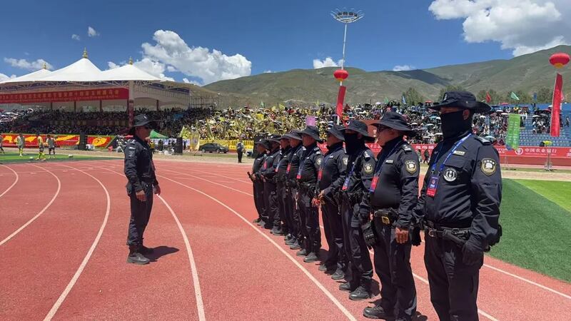 དབྱར་དུས་བོད་ཀྱི་ས་ཁུལ་ཁག་ནས་རྟ་རྒྱུག་དུས་ཆེན་ཚོགས་བཞིན་པར་རྒྱ་ནག་གཞུང་གིས་དམ་དྲག་ཆེན་པོ་བྱེད་བཞིན་ཡོད་འདུག