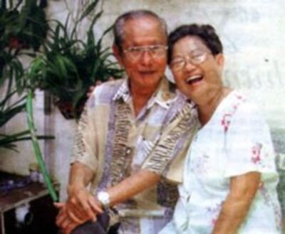 Nhạc sĩ Châu Kỳ và Vợ, ảnh chụp trước đây. File photo.