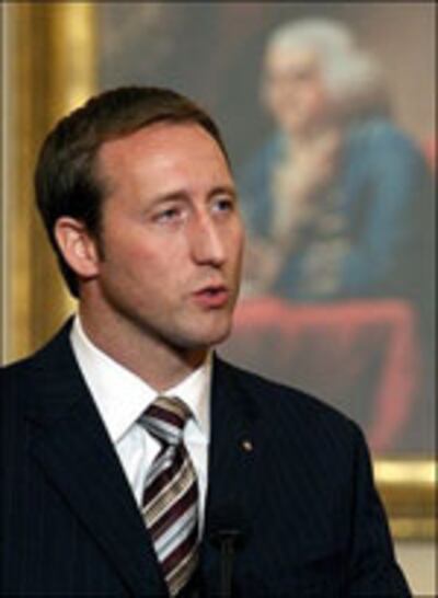 peter-mackay-150.jpg