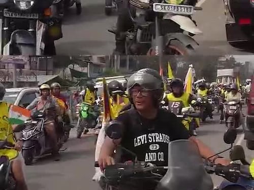 ནུབ་སྦང་གྷལ་ནང་སྦག་སྦག་སྐོར་སྐྱོད་དང་། རྒྱང་རྒྱུག་གནང་སྟེ་དུས་དྲན་སྲུང་བརྩི་ཞུས་པ།