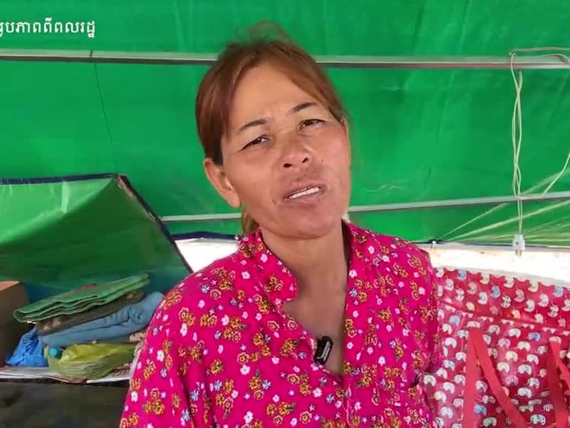 ធនាគារនៅតែកំណត់ឱ្យជនភៀសសឹកសងបំណុល